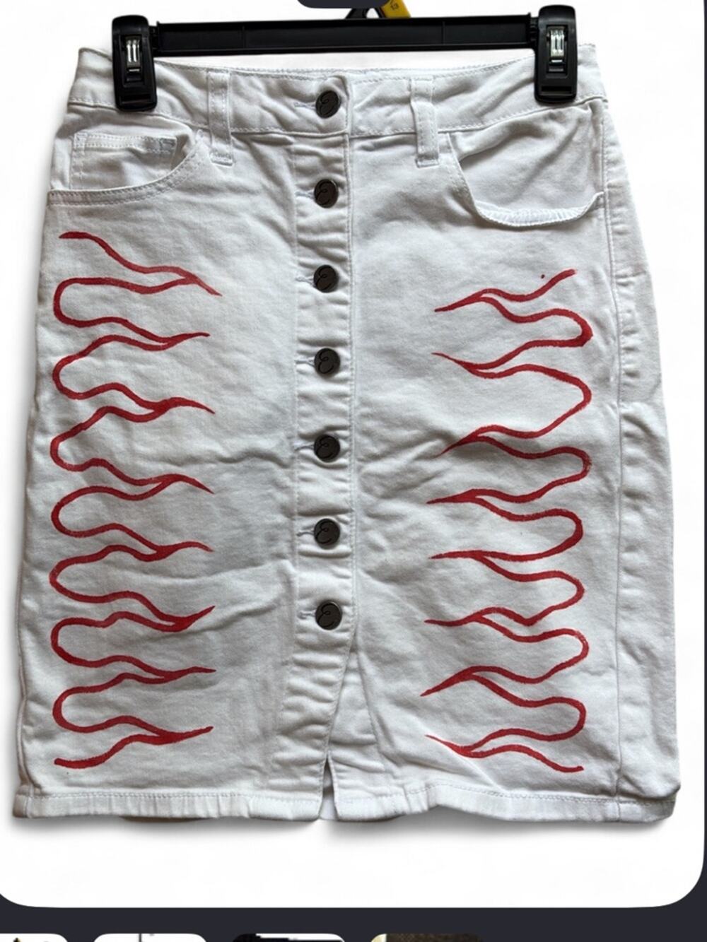 Earl Jean Y2K Style Grungy White Denim Button-Front Skirt with Red Flame Print